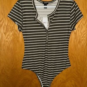Rue21 Green and White Striped Body Suit
